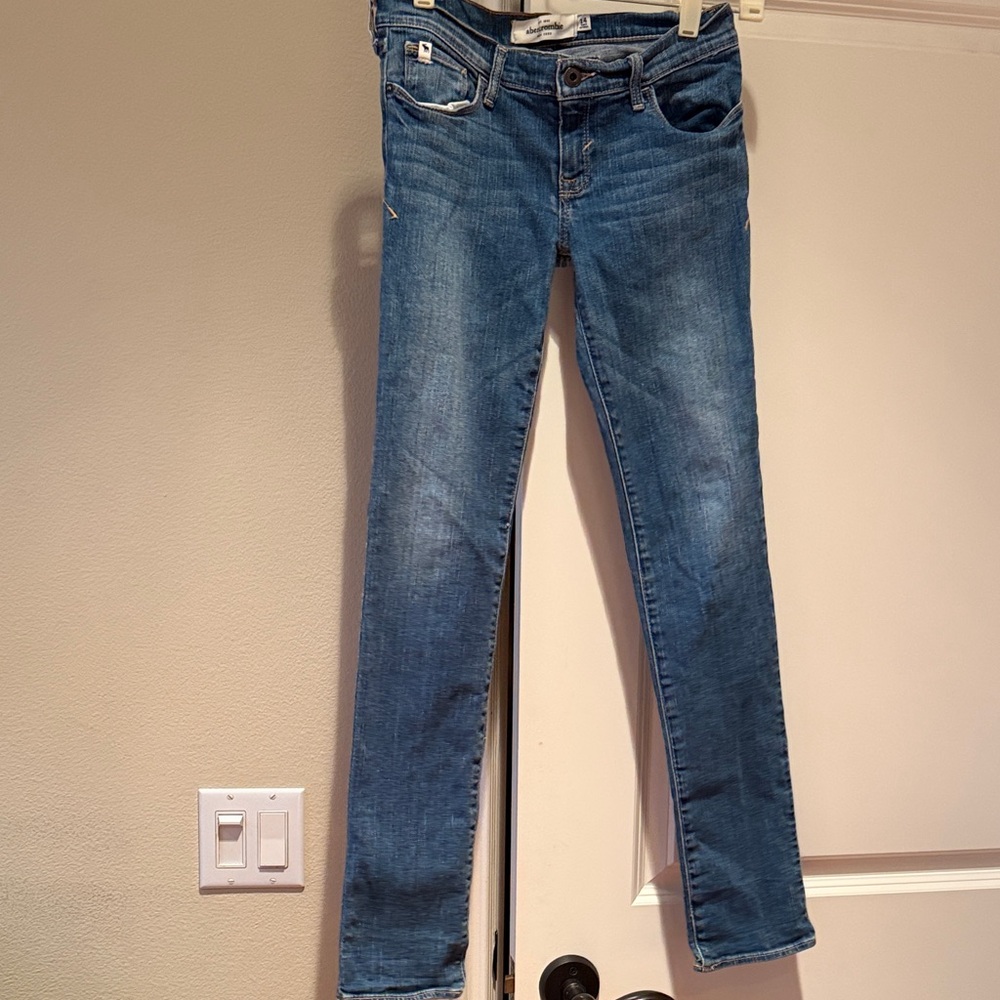 Abercrombie & Fitch Women's Blue Skinny Jeans